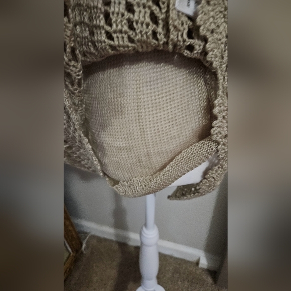 MAK BY MAK B Asymmetrical Crochet Top In Tan/beige. Size Small - Picture 5 of 13